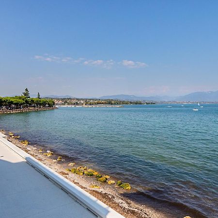 Residenza Miralago By Wonderful Italy Desenzano del Garda Exterior foto