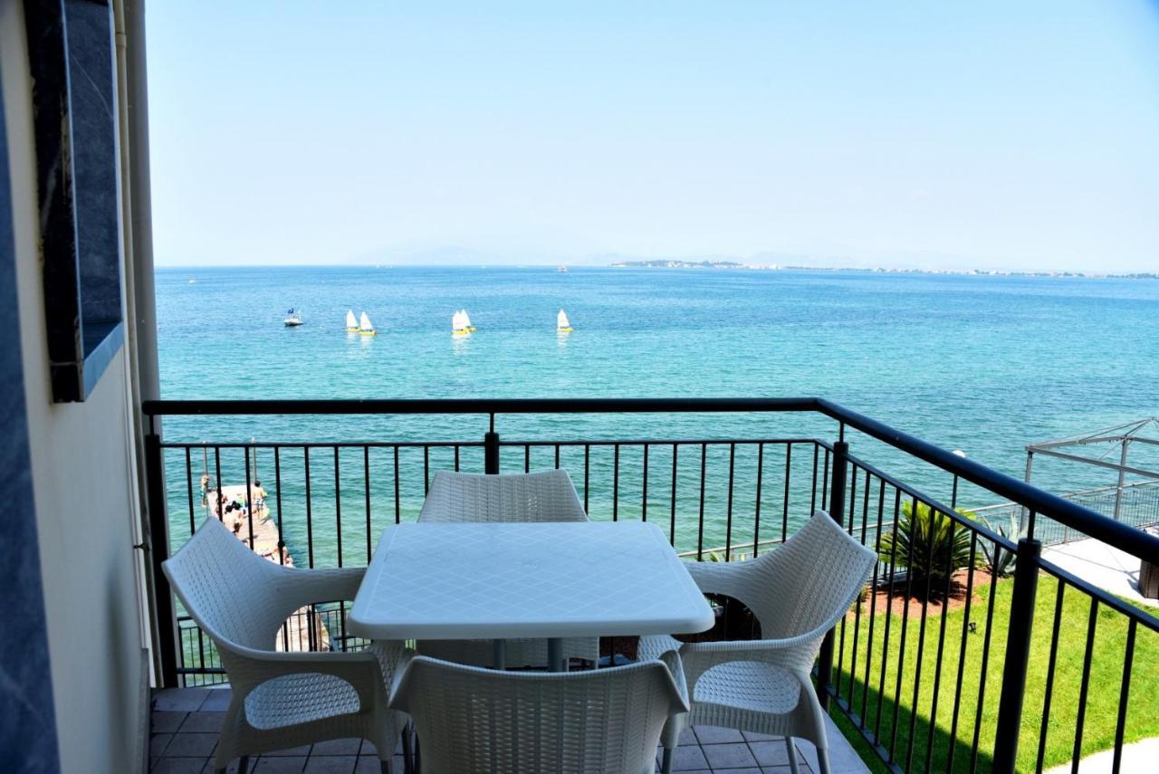 Residenza Miralago By Wonderful Italy Desenzano del Garda Exterior foto