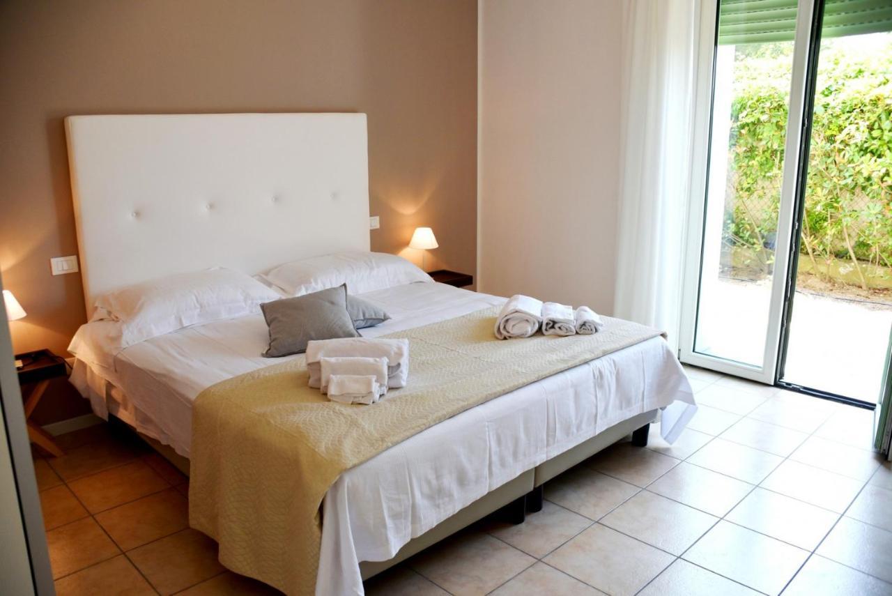 Residenza Miralago By Wonderful Italy Desenzano del Garda Exterior foto